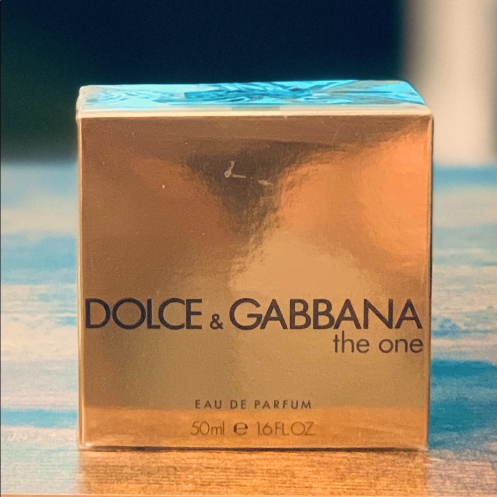 [sold] Dolce and Gabbana The One Parfume 50ml